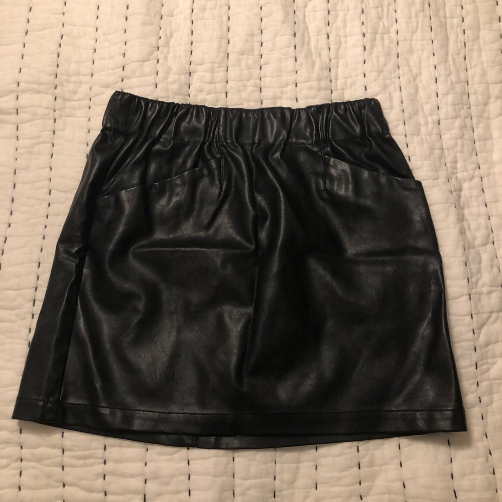 Faux Leather Black Mini Skirt - Size: Medium